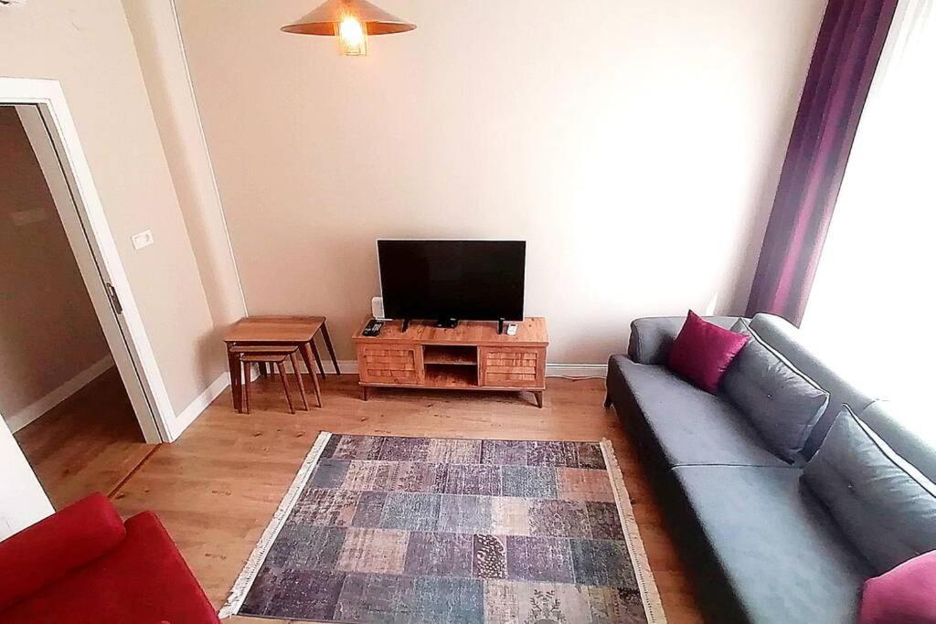 اسطنبول Khalkedon Flat 2 - Kadikoy'Deki Konaklama Adresiniz المظهر الخارجي الصورة