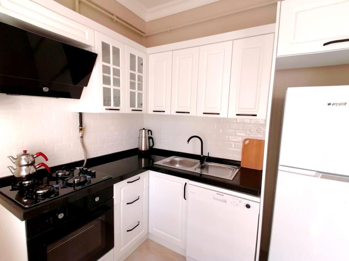 اسطنبول Khalkedon Flat 2 - Kadikoy'Deki Konaklama Adresiniz المظهر الخارجي الصورة