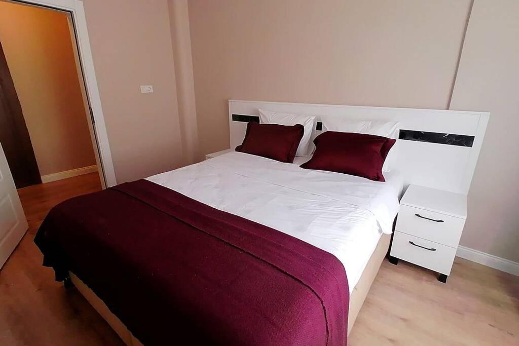 اسطنبول Khalkedon Flat 2 - Kadikoy'Deki Konaklama Adresiniz المظهر الخارجي الصورة